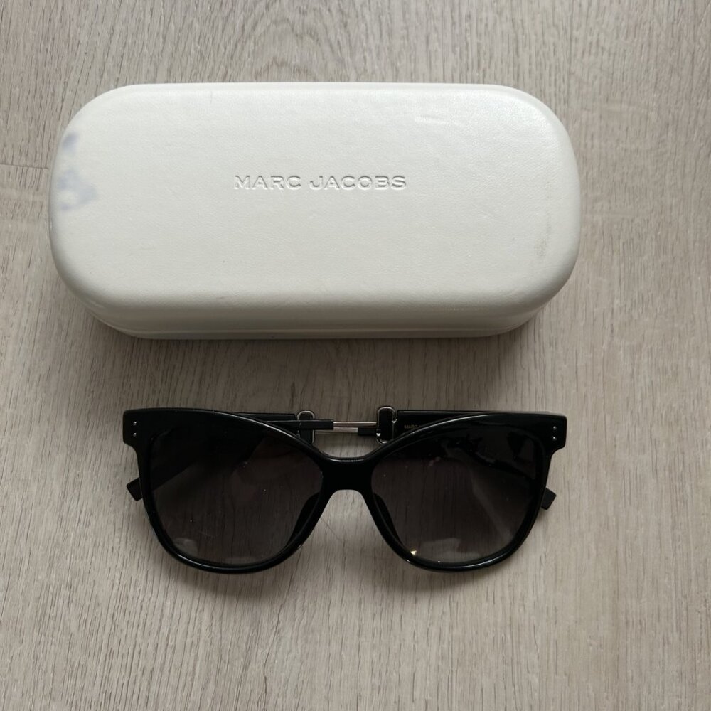 Marc Jacobs sunglasses and case